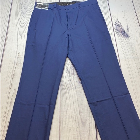 jf j.ferrar Other - NWT J. FERRAR CLASSIC FLAT FRONT PANTS SIZE 32X34 IN DARK BLUE TEXTURE